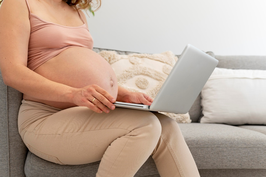 Resultados de exames gestacionais online: o que mais incomoda pacientes (e como resolver)