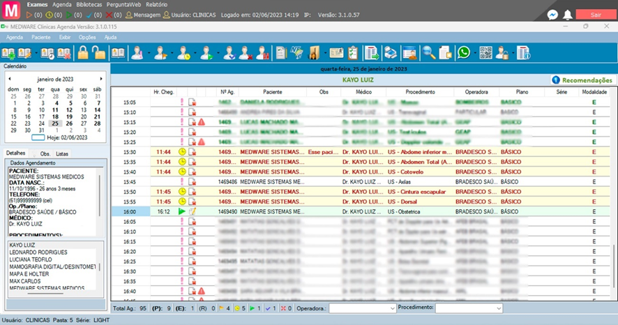 Tela de sistema de gestão clínica com agenda digital integrada substituindo o uso de papel em clínicas